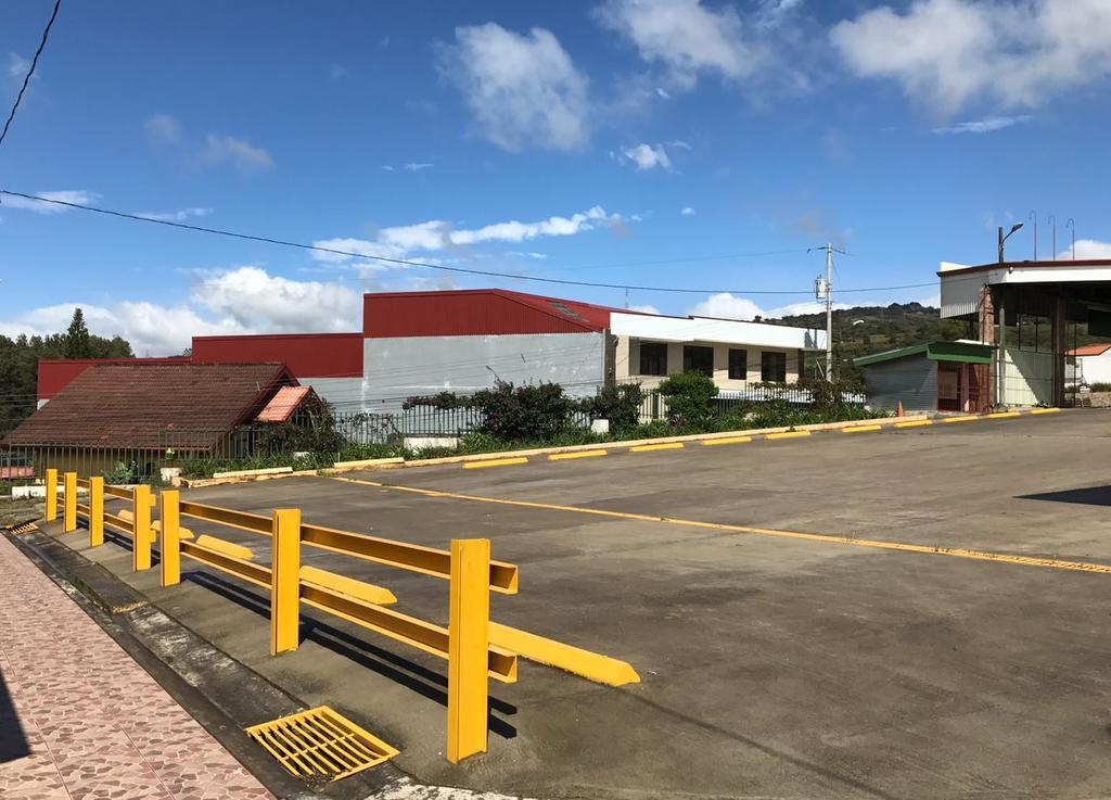 Hotel Las Brumas Cartago Exterior foto